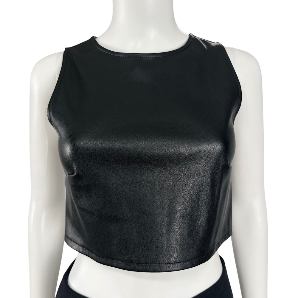 Black Faux Leather Crop Top Y2K Moto Minimalist Clubwear Chic Edgy Baddie Goth M